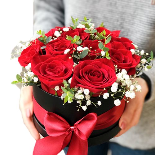 Box com 12 Rosas Importadas