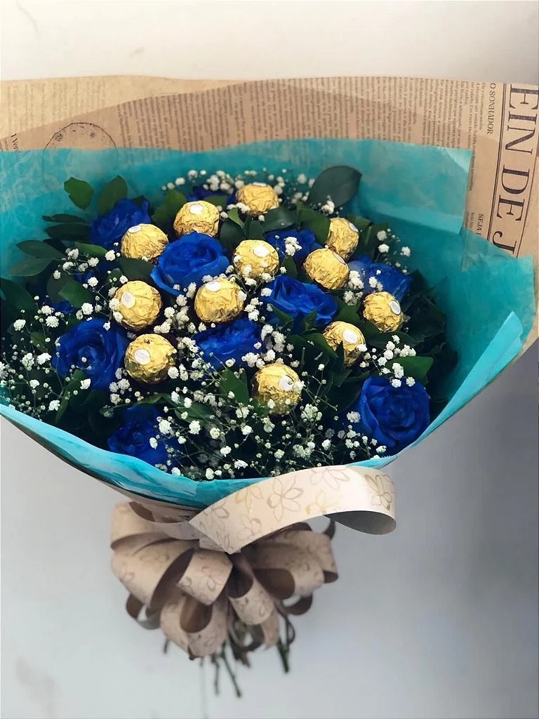 Buque 12 Rosas Azuis e 12 Ferrero Cravejado